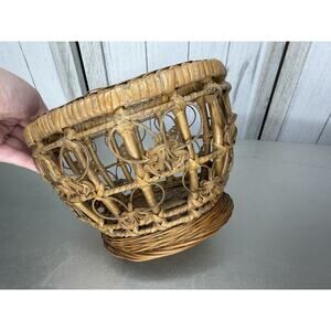 Vintage Basket Wicker Rattan Woven Floral Intricate Primitive Small